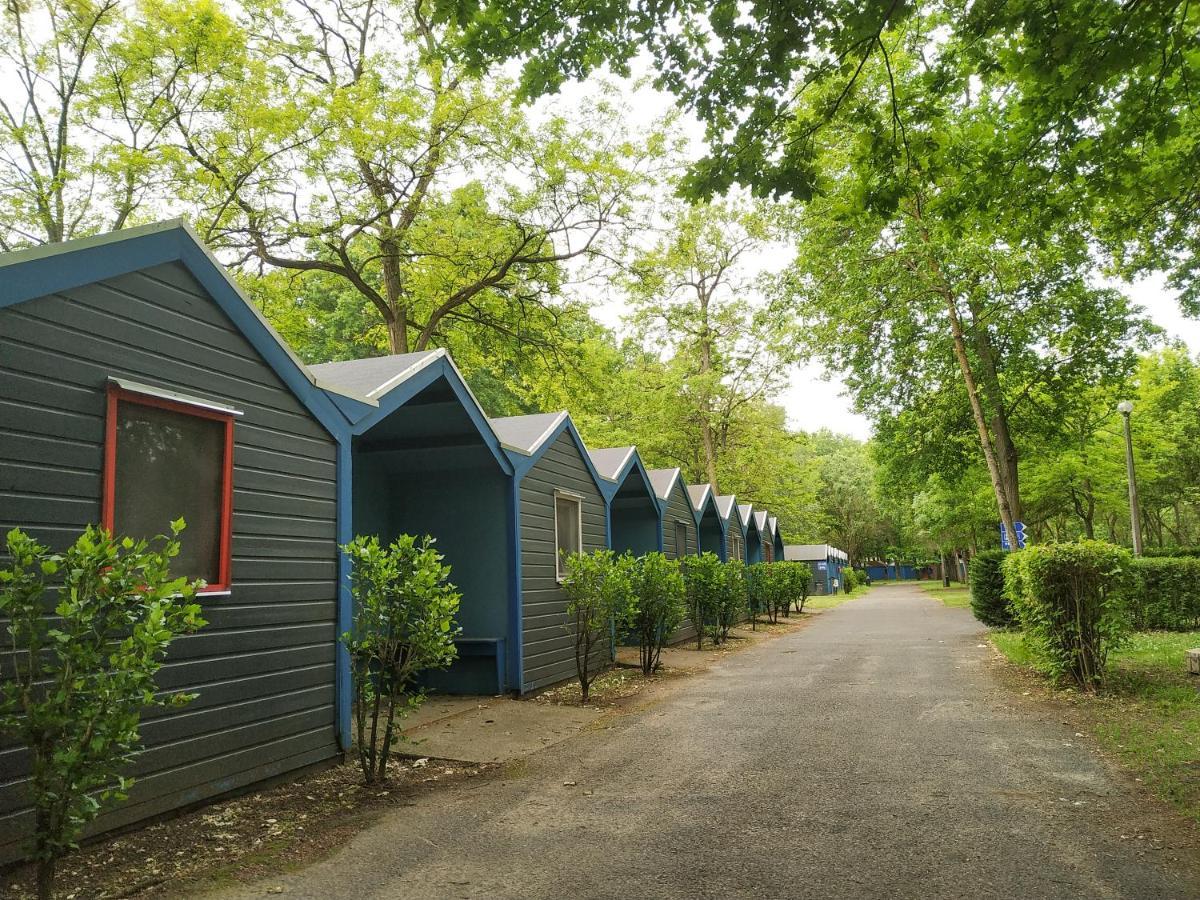 Dorcas Center&Camping 호텔 데브레첸 외부 사진